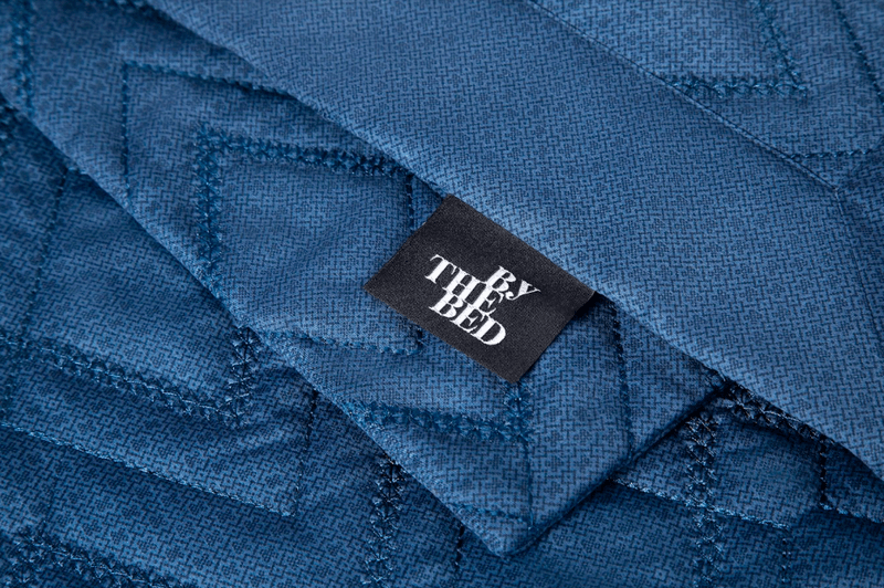 Itens-de-decoracao-Cama-Banho-by-the-bed-47141-COLCHA-QUEEN-AZUL-C-PORTA-TRAVESSEIRO--803214401-1.PNG