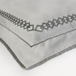 Itens-de-decoracao-Cama-Banho-by-the-bed-47983-JOGO-DE-CAMA-BORD-THE-CARVE-CINZ-QUEEN-4PC-300FIOS--803220002-5
