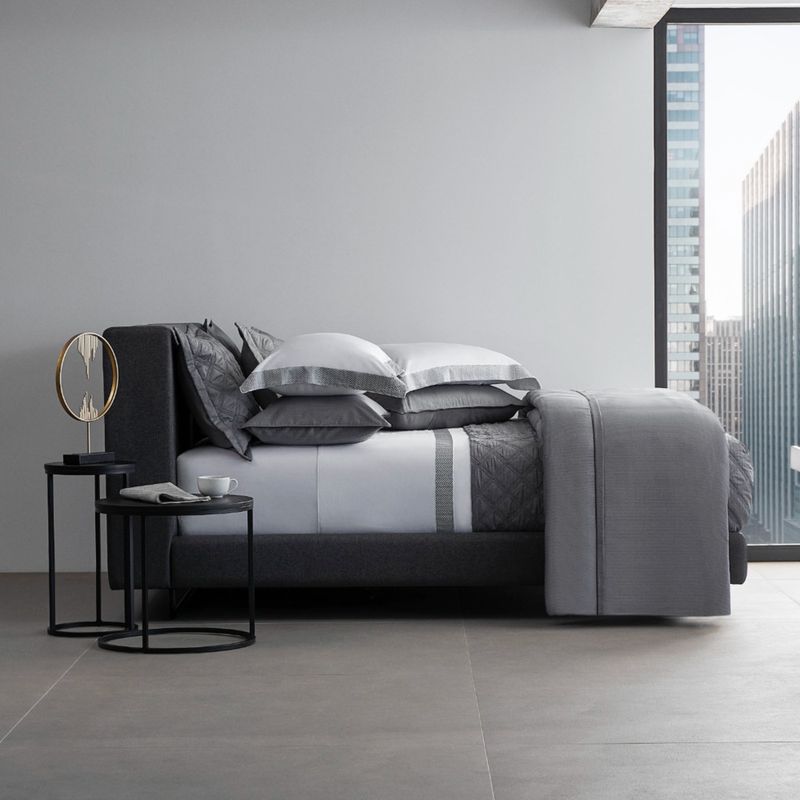 Itens-de-decoracao-decoracao-Cama-Banho-by-1the-bed-43798-JOGO-DE-CAMA-BORD-KING-300F-100-ALG-4PCS-20--20EAST-V-28CINZA-20-803212303-2