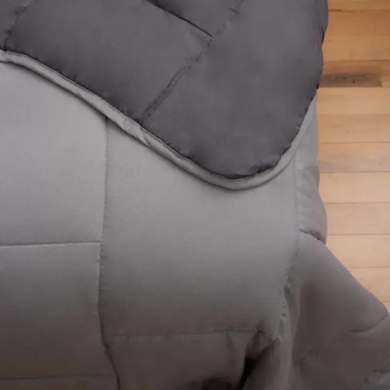 edredom-bi-color-queen-cinza-e-cinza-escuro-amtex-design-3